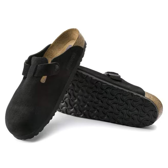 Women's Suede Clogs With Buckle Closure And Rubber Sole