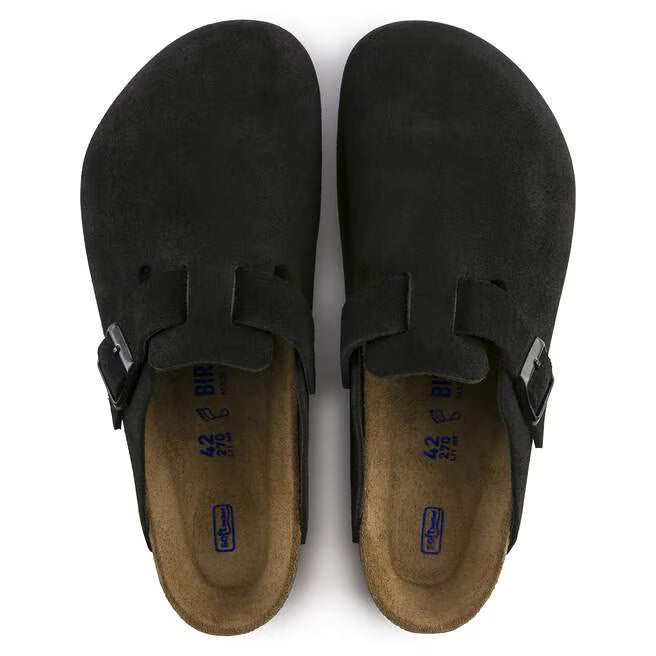 Women's Suede Clogs With Buckle Closure And Rubber Sole